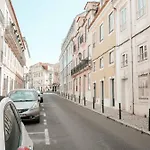 Principe Real Duplex With Terrace By Local * Lisbona