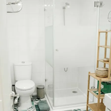 Duplex With Terrace In Principe Real Lisbona