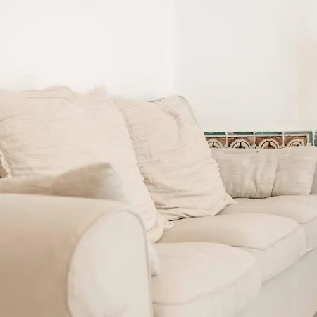 Duplex With Terrace In Principe Real * Lisbon