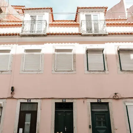 Principe Real Duplex With Terrace By Local 아파트 *
